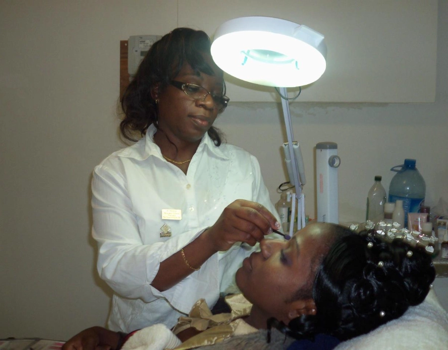 Image for Xtreme Beaute09 Facials Service - Facials, Beauty Clinic in Cape Town, Tanning Body Massage, Nails, Ozone Therapy, Massage therapy, Professional tanning services, waxing , Slimming & Detox, Xtreme Beaute09 Clinic