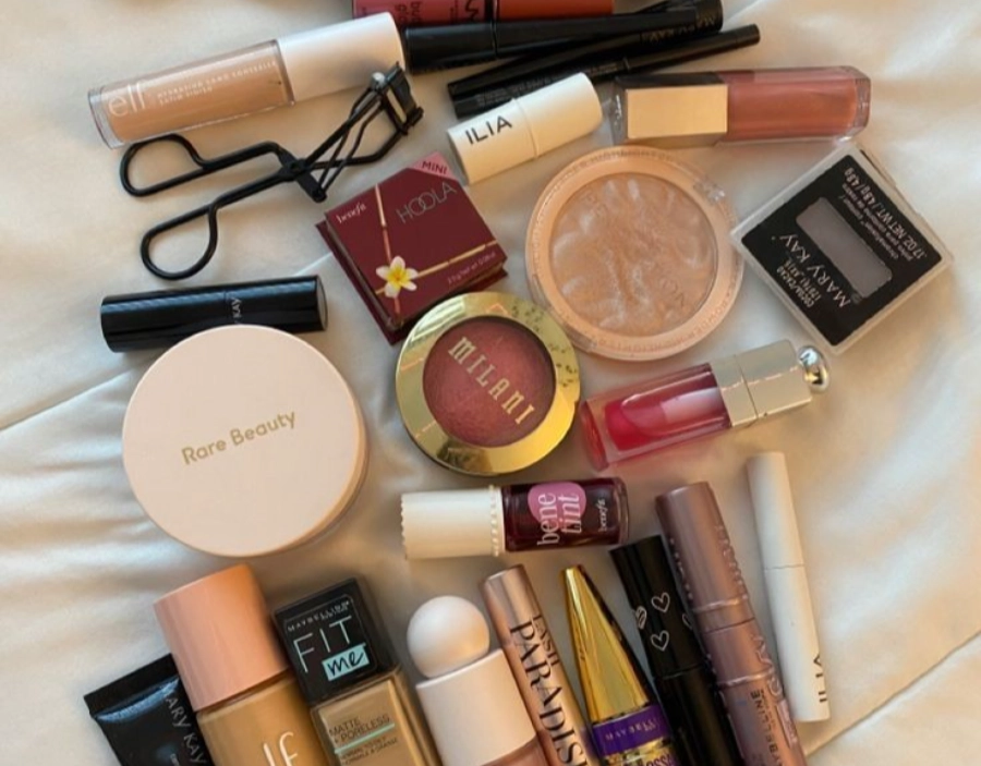 Image for Xtreme Beaute09 Makeup Service - Ozone Therapy, Xtreme Beaute09 Clinic, waxing , Nails, Massage therapy, Tanning Body Massage, Beauty Clinic in Cape Town, Professional tanning services, Facials, Slimming & Detox